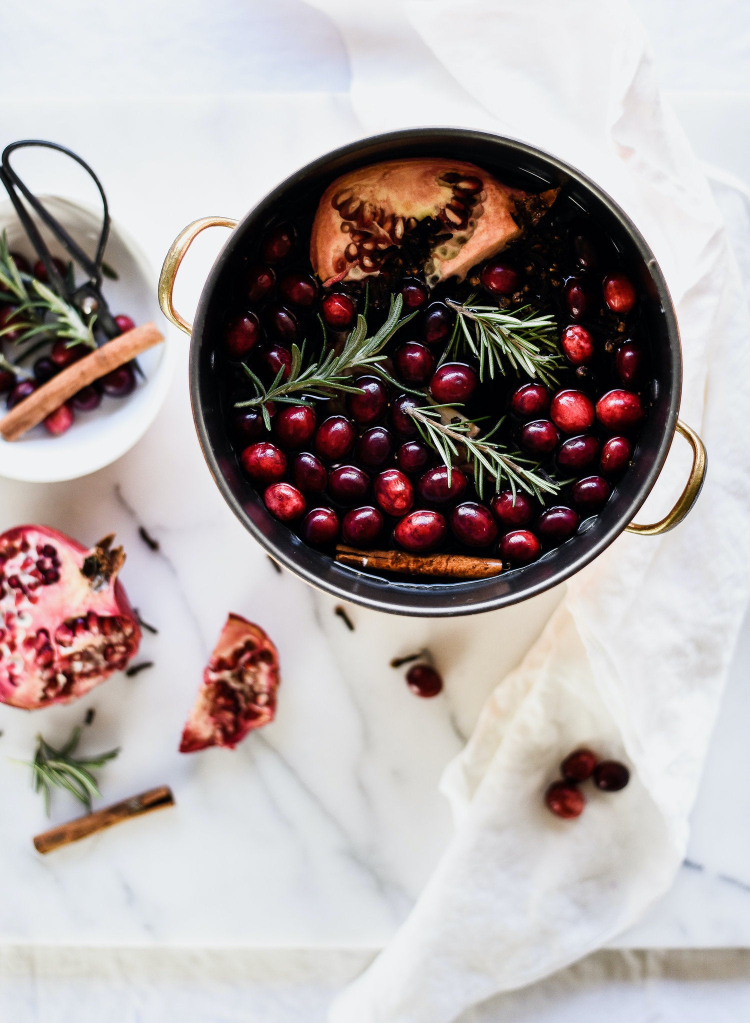 Easy Stovetop Potpourri...Scent Your Home Naturally